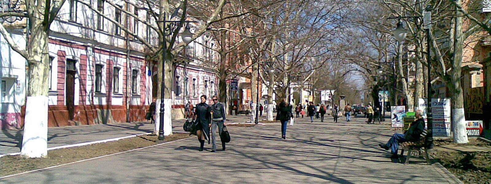 Небайдужі херсонці врятували від дерибану 87 приміщень, які належать громаді міста!