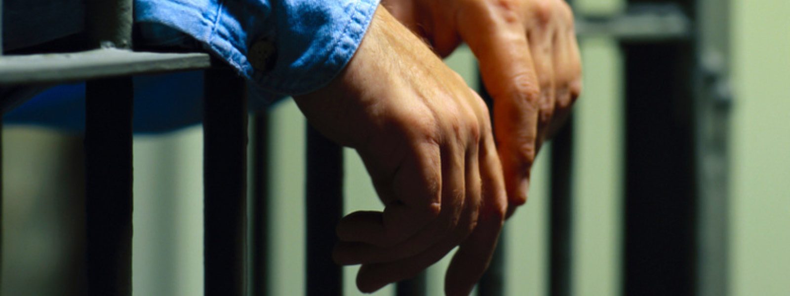 “Тим, хто був у полоні РФ, не сняться жахіття. Вони просто не можуть заснути” – історія тероборонівця з Херсона