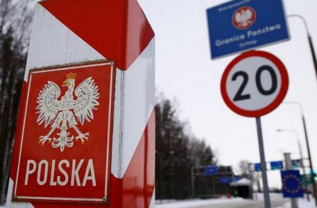 Польща оновила правила повторного в’їзду для українців