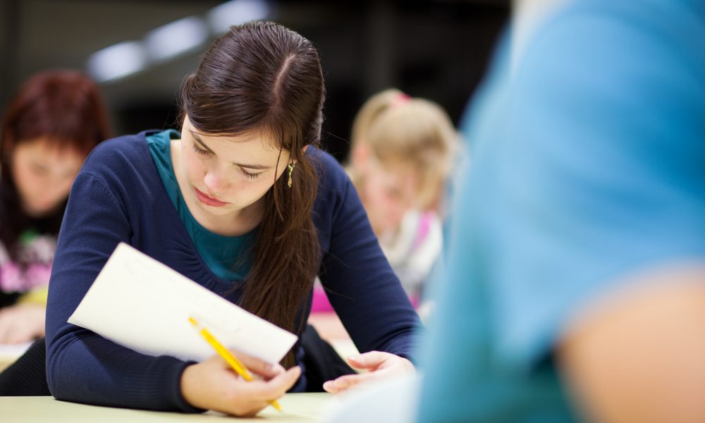 У Польщі діють курси, де українських випускників готують до тестування