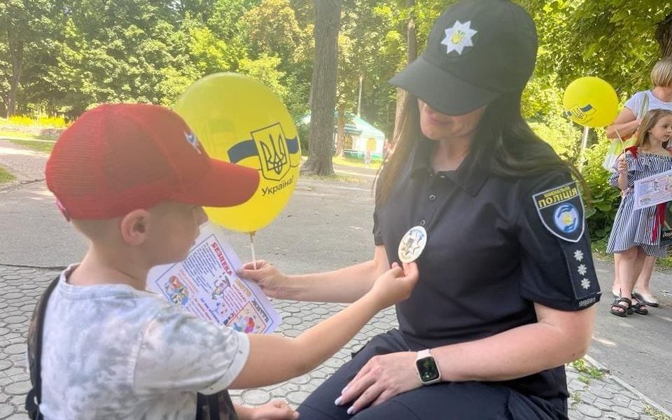Поліцейські працюватимуть у школах