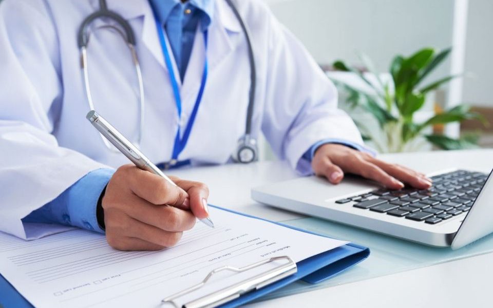 У 2024 році укласти декларацію з сімейним лікарем можна буде онлайн